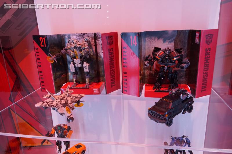 SDCC 2018 - Transformers Studio Series Movie products
