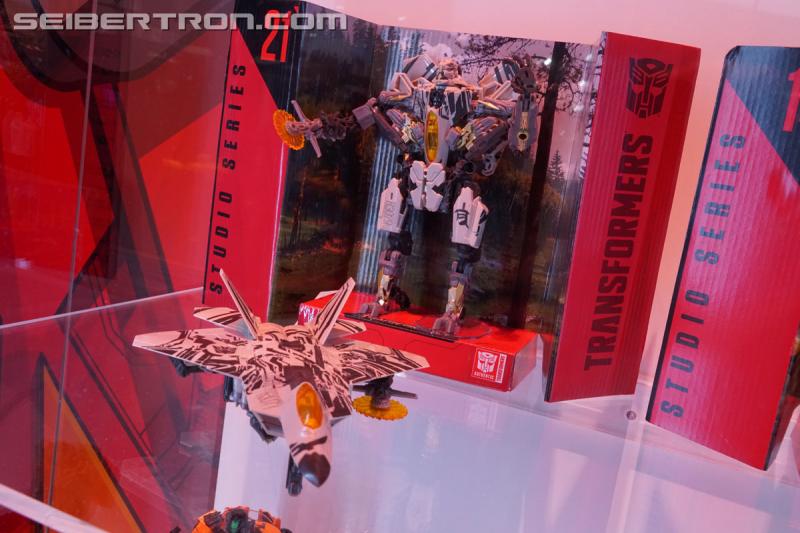 SDCC 2018: Transformers Studio Series Movie products - Transformers Event: DSC05564