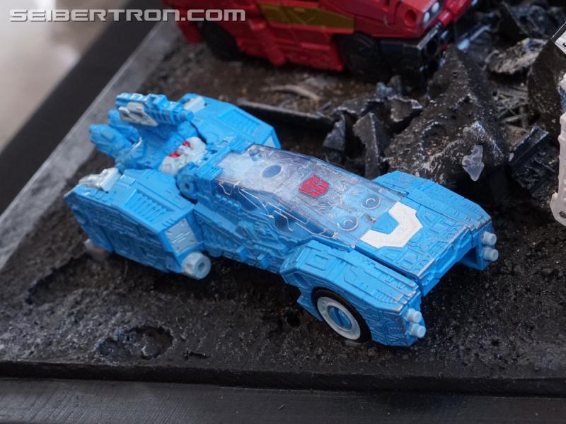 SDCC 2018: Transformers War for Cybertron SIEGE products - Transformers Event: DSC05910a