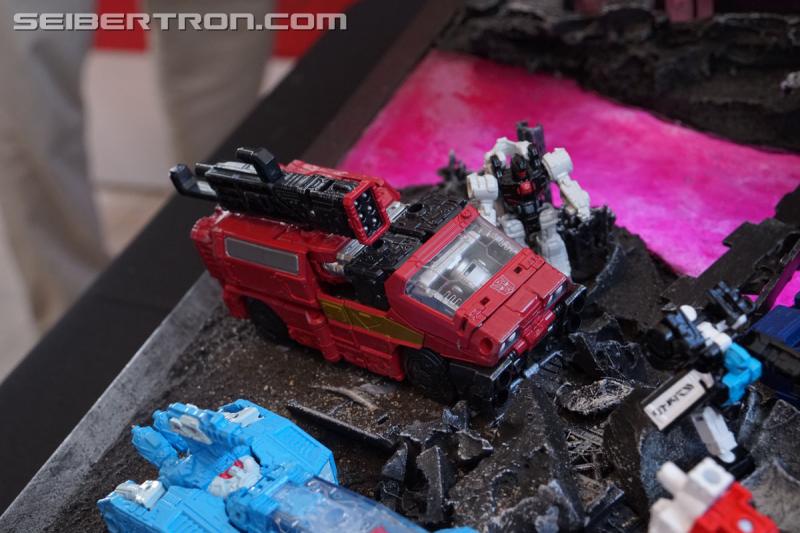 SDCC 2018: Transformers War for Cybertron SIEGE products - Transformers Event: DSC05911