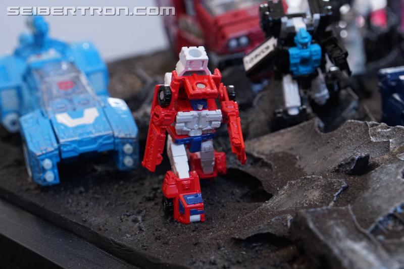 SDCC 2018: Transformers War for Cybertron SIEGE products - Transformers Event: DSC05913