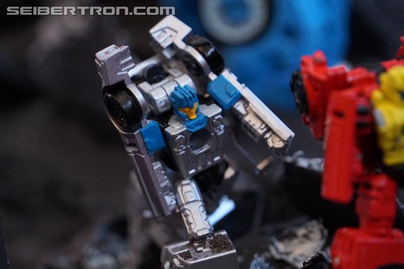 SDCC 2018: Transformers War for Cybertron SIEGE products - Transformers Event: DSC05922