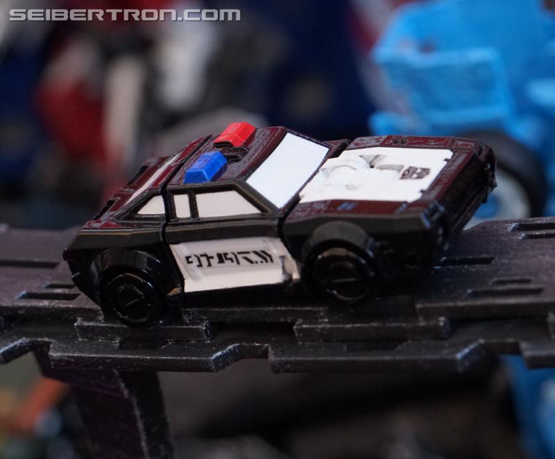 SDCC 2018: Transformers War for Cybertron SIEGE products - Transformers Event: DSC05924a