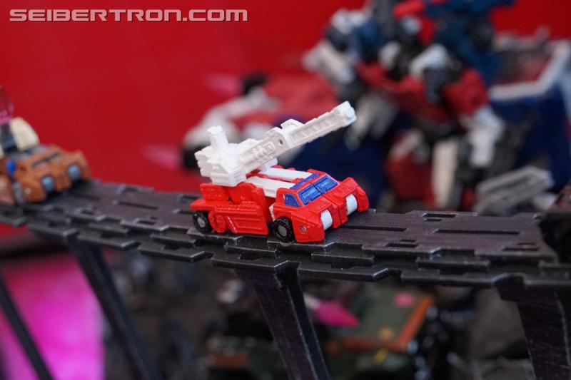 SDCC 2018: Transformers War for Cybertron SIEGE products - Transformers Event: DSC05925