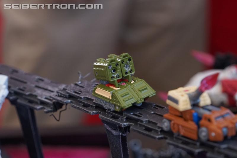 SDCC 2018: Transformers War for Cybertron SIEGE products - Transformers Event: DSC05928