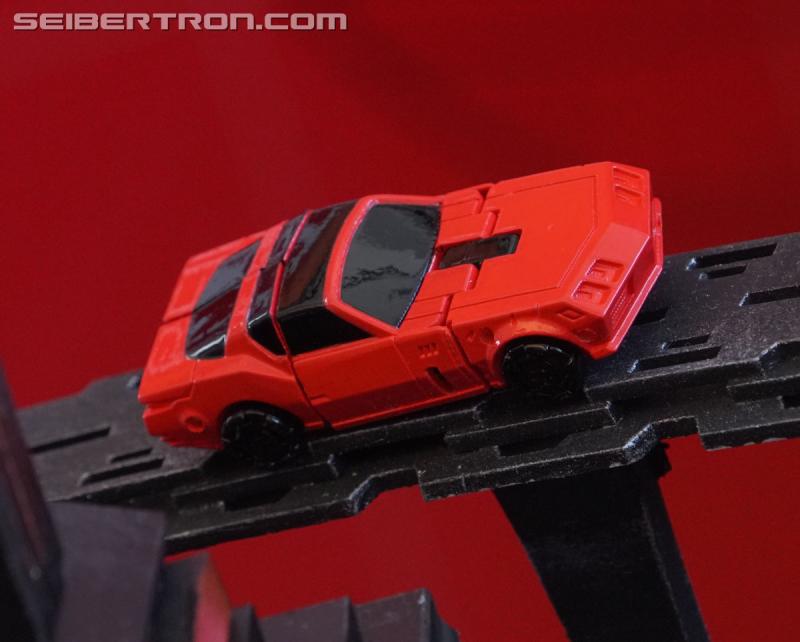 SDCC 2018: Transformers War for Cybertron SIEGE products - Transformers Event: DSC05937a