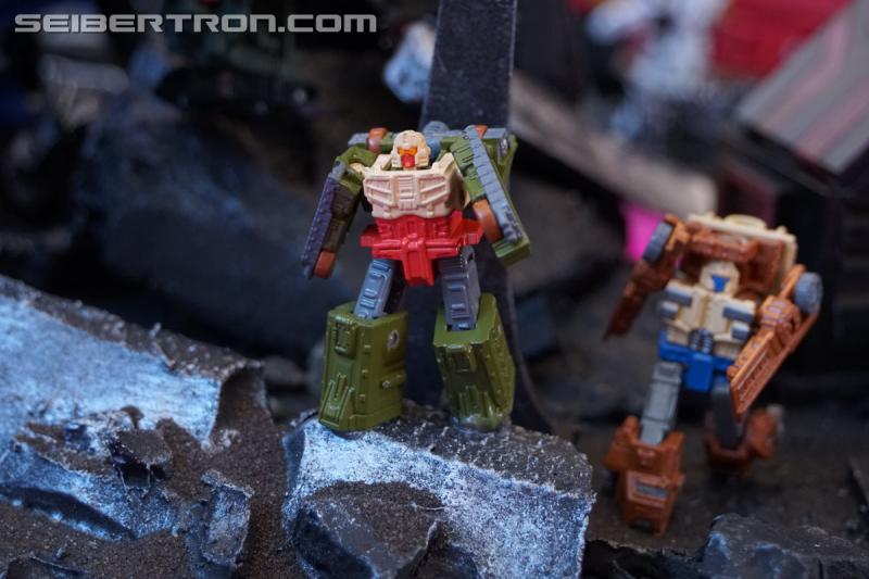 SDCC 2018: Transformers War for Cybertron SIEGE products - Transformers Event: DSC05962