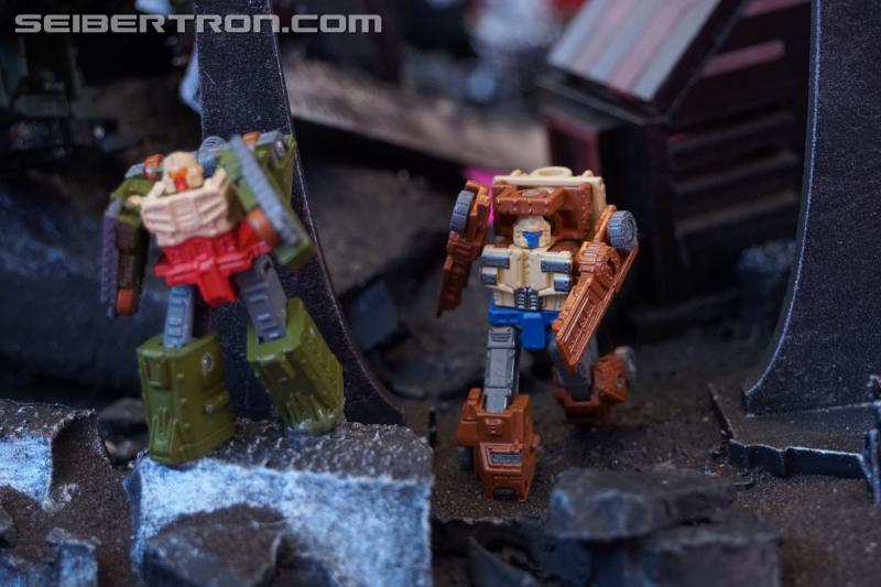 SDCC 2018: Transformers War for Cybertron SIEGE products - Transformers Event: DSC05963