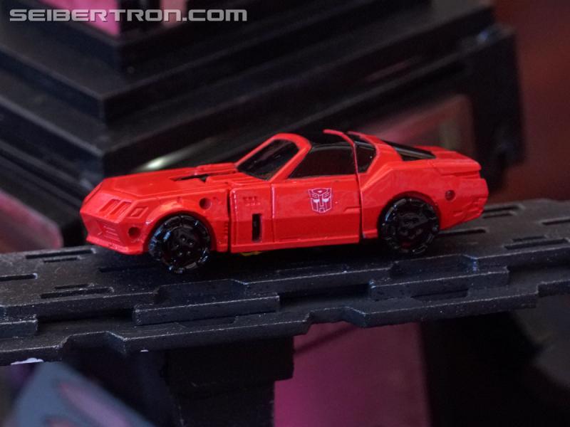 SDCC 2018: Transformers War for Cybertron SIEGE products - Transformers Event: DSC05967a