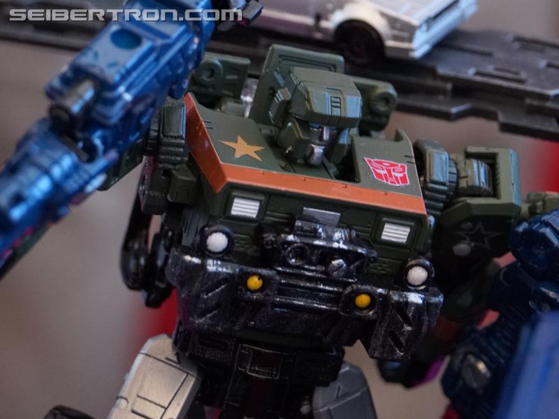 SDCC 2018: Transformers War for Cybertron SIEGE products - Transformers Event: DSC05983a