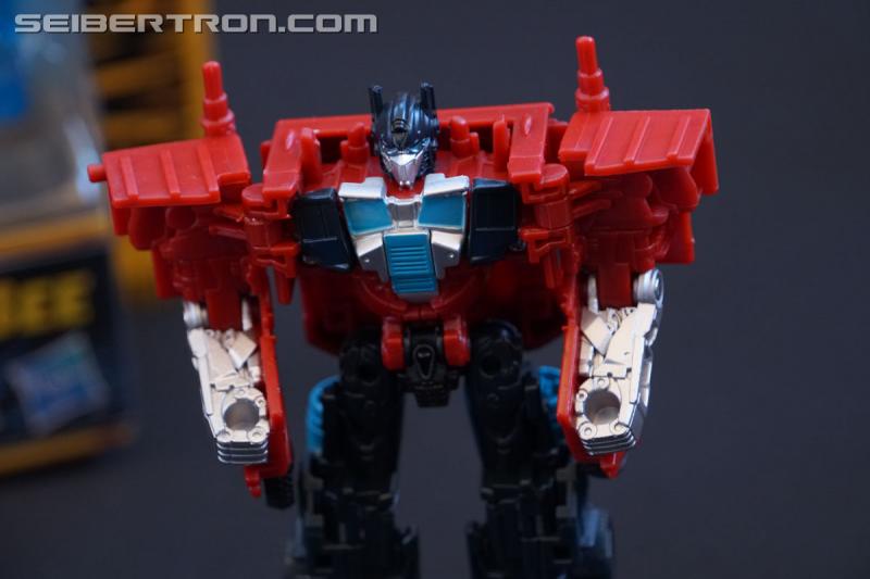 SDCC 2018: Press Event: Bumblebee Movie products - Transformers Event: DSC06061