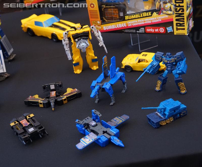 SDCC 2018: Bumblebee Movie Target exclusive products - Transformers Event: DSC06119a