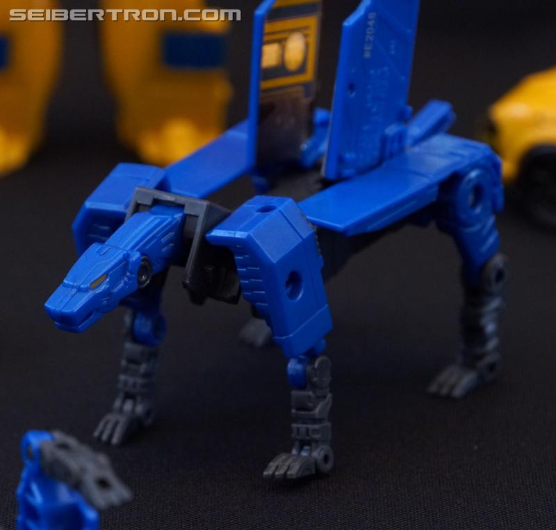 SDCC 2018: Bumblebee Movie Target exclusive products - Transformers Event: DSC06130a