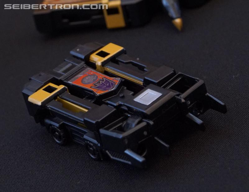SDCC 2018: Bumblebee Movie Target exclusive products - Transformers Event: DSC06132b