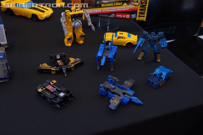 SDCC 2018: Bumblebee Movie Target exclusive products - Transformers Event: DSC06135