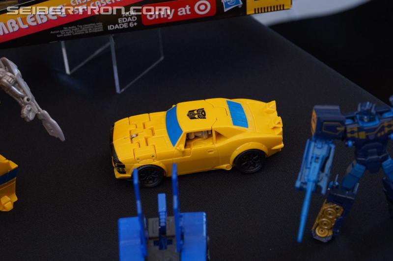 SDCC 2018: Bumblebee Movie Target exclusive products - Transformers Event: DSC06139
