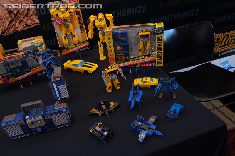 SDCC 2018: Bumblebee Movie Target exclusive products - Transformers Event: DSC06142