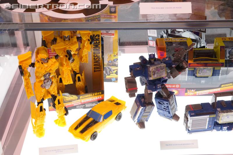 SDCC 2018: Bumblebee Movie Target exclusive products - Transformers Event: DSC06316