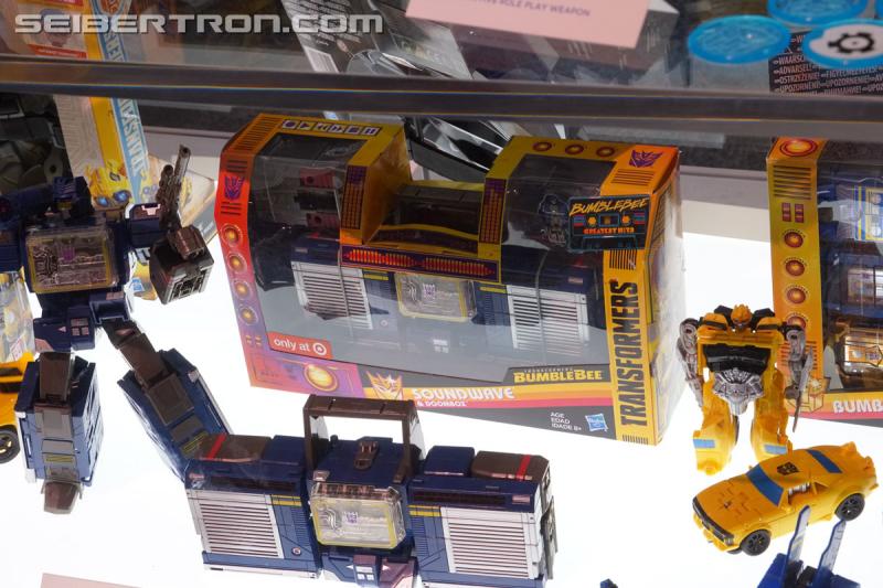 SDCC 2018: Bumblebee Movie Target exclusive products - Transformers Event: DSC06329