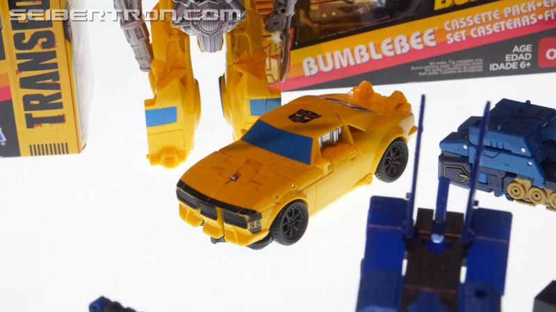 SDCC 2018: Bumblebee Movie Target exclusive products - Transformers Event: DSC06401