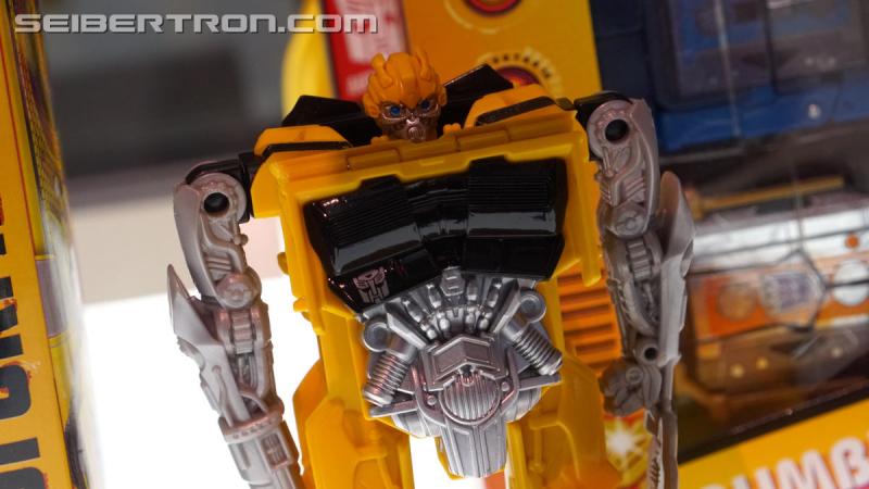 SDCC 2018: Bumblebee Movie Target exclusive products - Transformers Event: DSC06403
