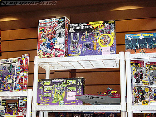 BotCon 2002: Japanese Transformers Gallery - Transformers Event: Botcon-2002-japan019