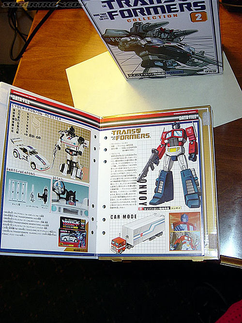 BotCon 2002: Japanese Transformers Gallery - Transformers Event: Botcon-2002-japan028