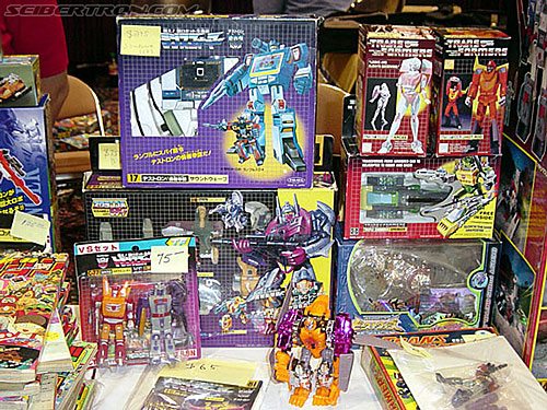 BotCon 2002: Japanese Transformers Gallery - Transformers Event: Botcon-2002-japan061