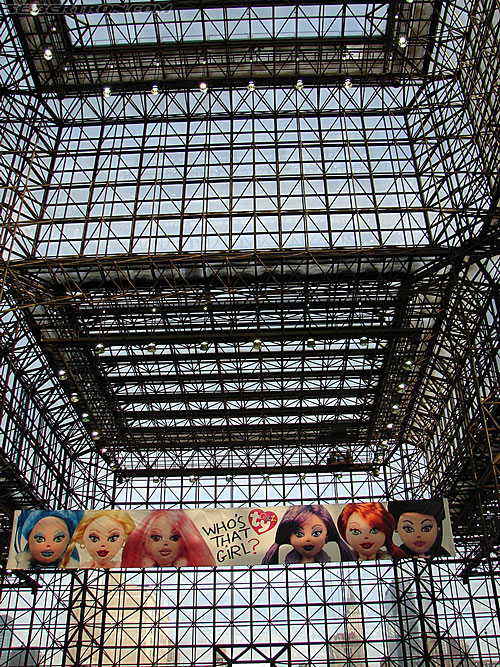 Toy Fair 2007 - New York: Toy Fair 2007 - Transformers Event: