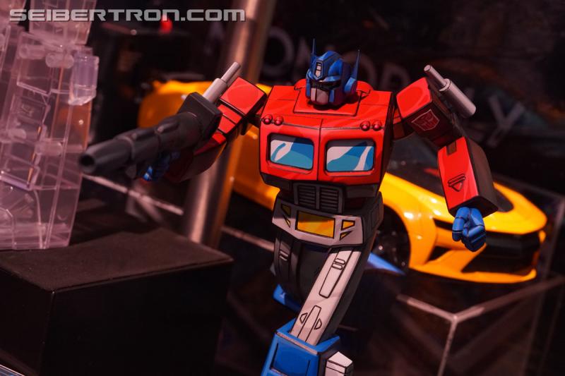 SDCC 2018: Licensed Transformers products - Transformers Event: DSC05903