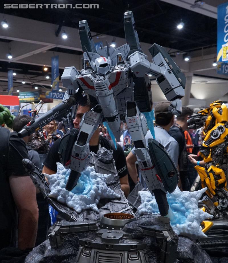 SDCC 2018 - Licensed Transformers products