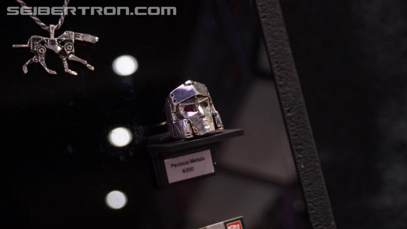 SDCC 2018: Licensed Transformers products - Transformers Event: DSC06893