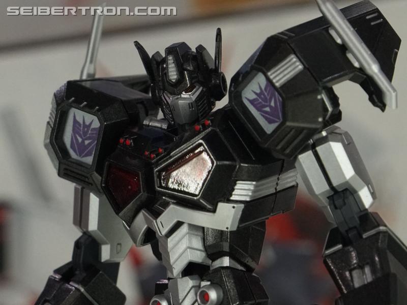 SDCC 2018: Licensed Transformers products - Transformers Event: DSC06918b