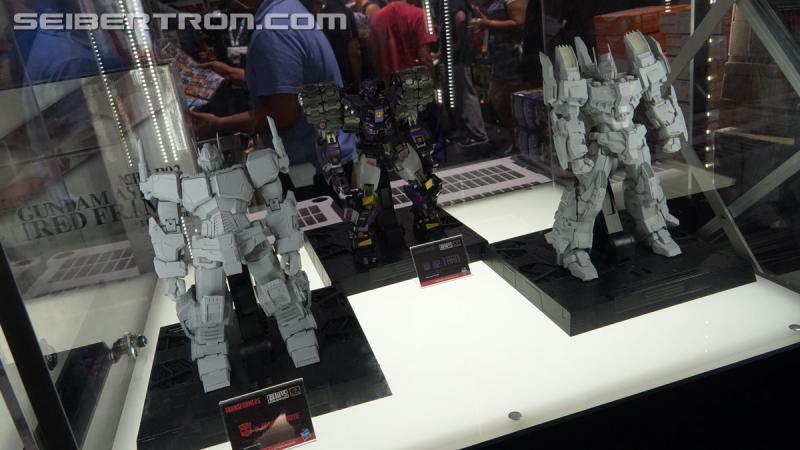 SDCC 2018: Licensed Transformers products - Transformers Event: DSC06924