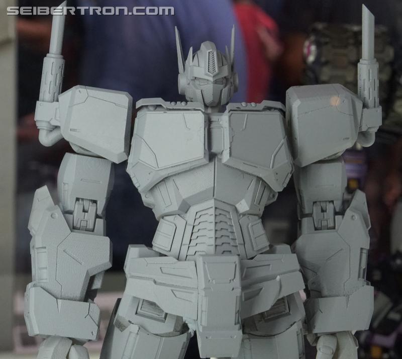 SDCC 2018: Licensed Transformers products - Transformers Event: DSC06926a