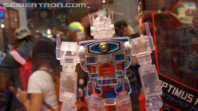 SDCC 2018: Licensed Transformers products - Transformers Event: DSC06959