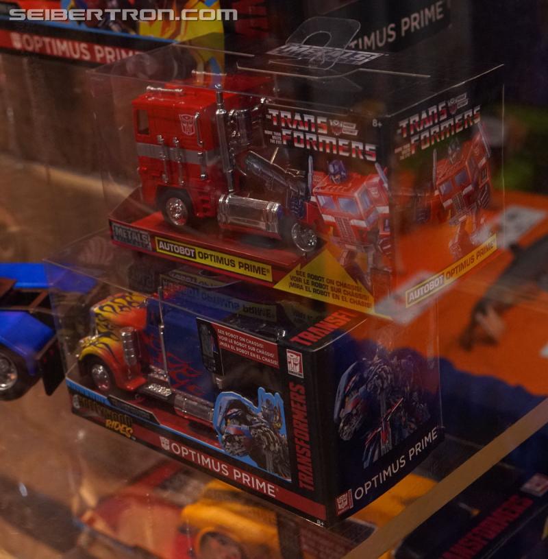 SDCC 2018: Licensed Transformers products - Transformers Event: DSC06993a