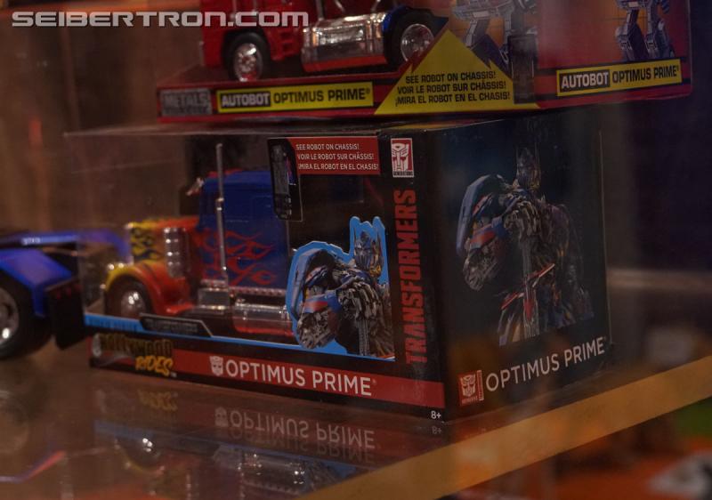 SDCC 2018: Licensed Transformers products - Transformers Event: DSC06995a