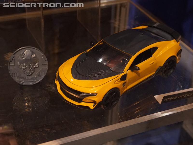 SDCC 2018: Licensed Transformers products - Transformers Event: DSC06997a