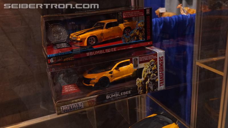 SDCC 2018: Licensed Transformers products - Transformers Event: DSC07000