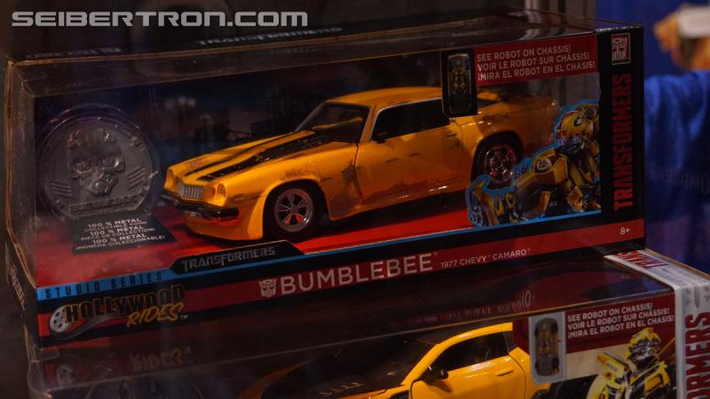 SDCC 2018: Licensed Transformers products - Transformers Event: DSC07001