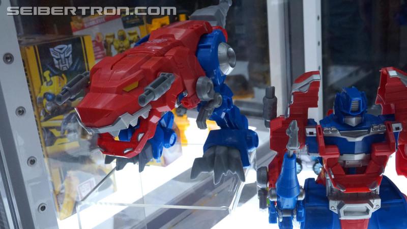 SDCC 2018: Transformers Rescue Bots products - Transformers Event: DSC06757