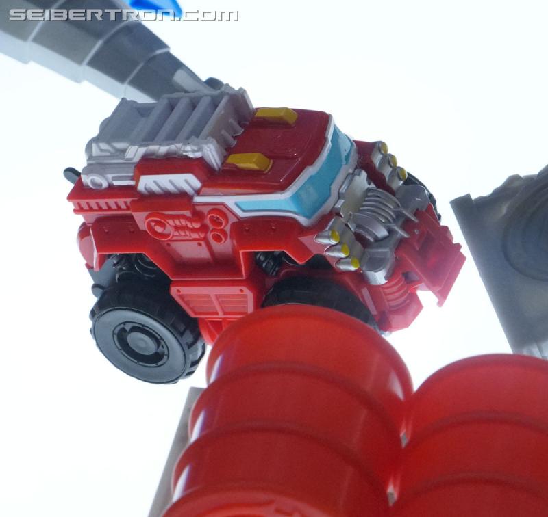 SDCC 2018: Transformers Rescue Bots products - Transformers Event: DSC06791a