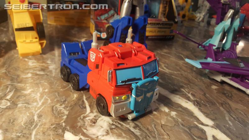 NYCC 2018: NYCC 2018: Transformers Cyberverse reveals - Transformers Event: Cyberverse 005