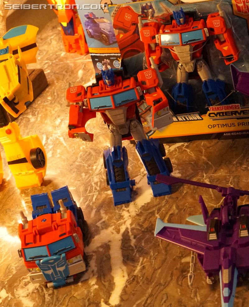 NYCC 2018: NYCC 2018: Transformers Cyberverse reveals - Transformers Event: Cyberverse 030