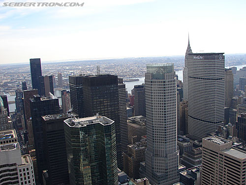 Toy Fair 2007 - New York: Rockefeller Center - Transformers Event: