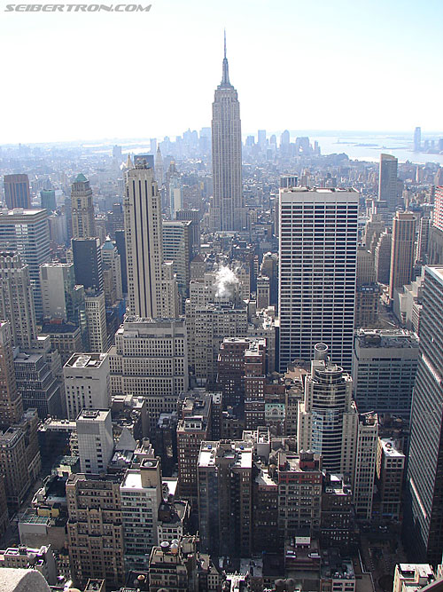 Toy Fair 2007 - New York: Rockefeller Center - Transformers Event: