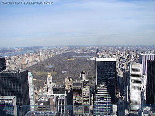 Toy Fair 2007 - New York: Rockefeller Center - Transformers Event: