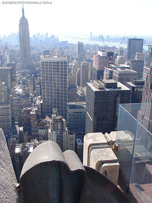Toy Fair 2007 - New York: Rockefeller Center - Transformers Event: