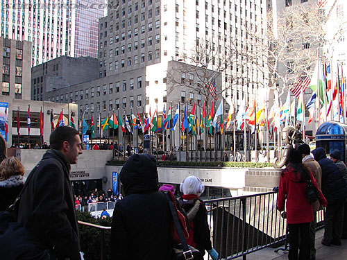 Toy Fair 2007 - New York: Rockefeller Center - Transformers Event: